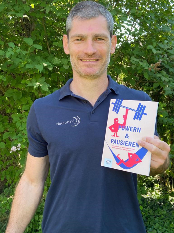 Powern Pausieren Das Neue Buch Von Handballweltmeister Henning Fritz