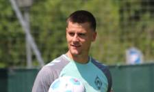 Werder-Keeper absolviert Fernstudium „Fußballmanagement“